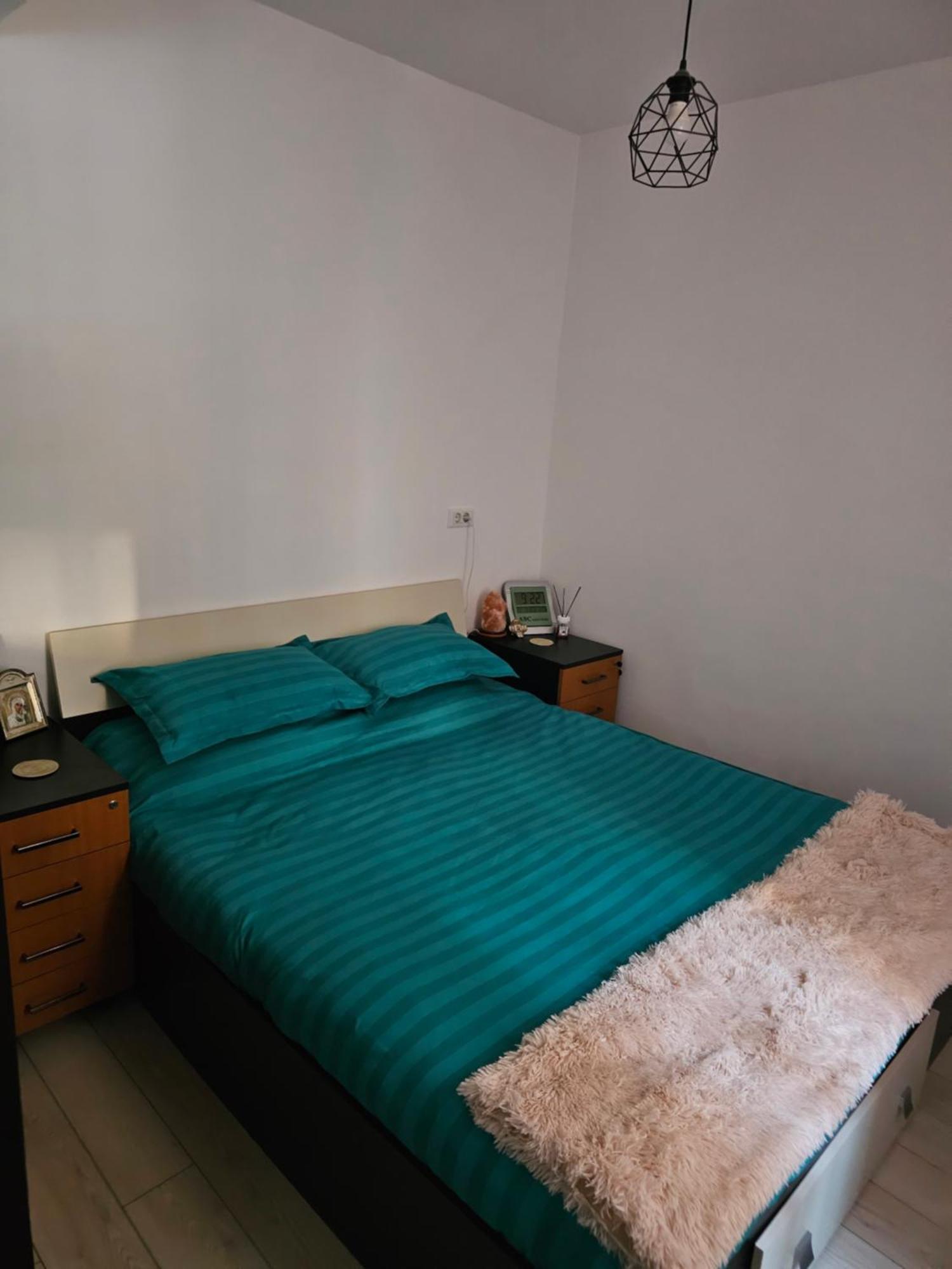 Luxury 1 Bedroom Apartment Roşu Kültér fotó